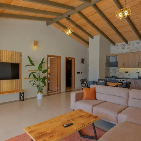 Oryap Villalari Willa