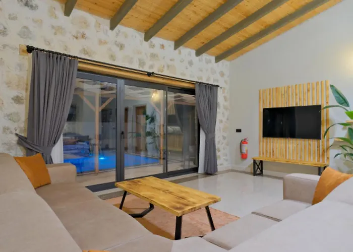 Oryap Villalari Willa